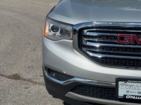 Used 2019 GMC Acadia SLE FWD image 10