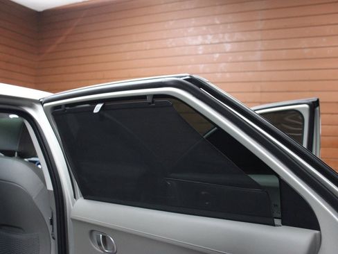 Used 2024 Hyundai Ioniq 5 Limited image 5