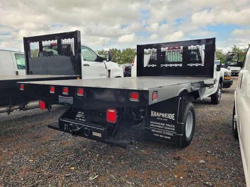 New 2026 Chevrolet Express 3500 w/ Power Convenience Package RWD image 2