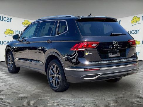 Used 2024 Volkswagen Tiguan SE AWD/4WD image 4