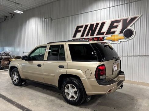 Used 2006 Chevrolet TrailBlazer LS w/ LS Preferred Equipment Group AWD/4WD image 9