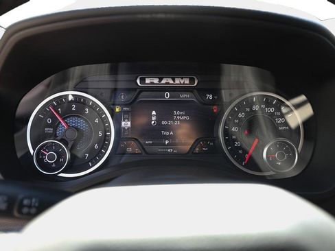 New 2026 RAM 1500 Big Horn AWD/4WD image 13