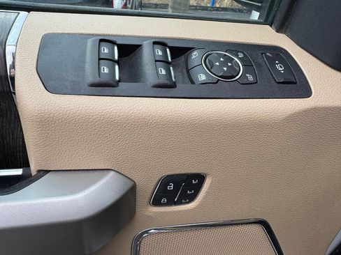 Used 2020 Ford F350 Lariat w/ Lariat Value Package image 15