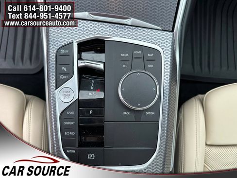 Used 2026 BMW 330i xDrive Sedan w/ Premium Package AWD/4WD image 19