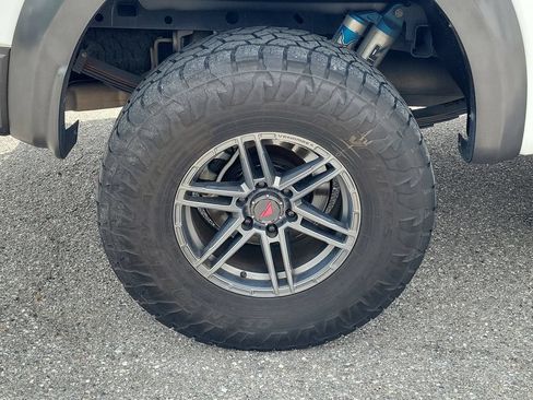 Used 2018 Ford F150 Raptor AWD/4WD image 5