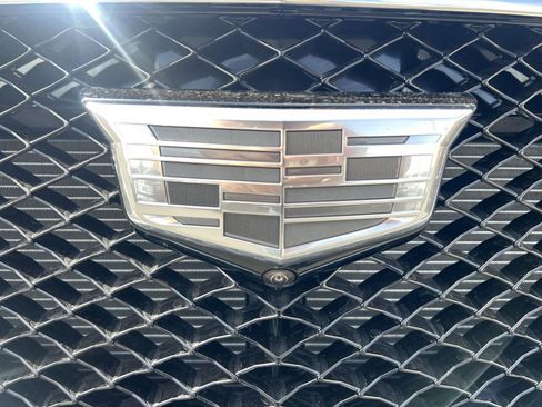 New 2025 Cadillac XT5 Sportv w/ LPO, Bronce Accent Package image 32