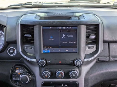 Used 2022 RAM 1500 Big Horn AWD/4WD image 18