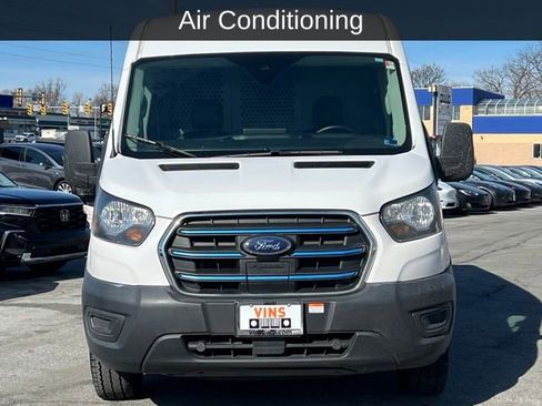 Used 2022 Ford E-Transit Medium Roof image 5