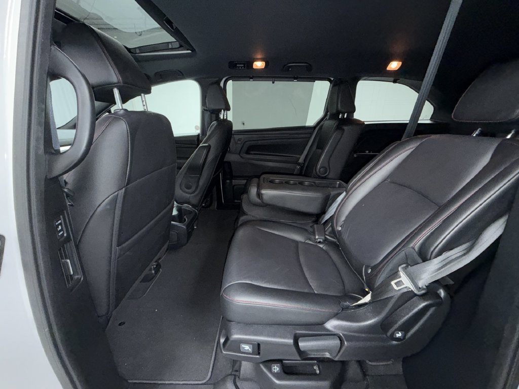 Used 2025 Honda Odyssey Sport-L image 13