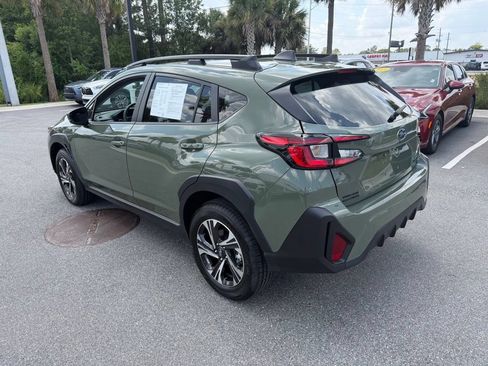 Used 2026 Subaru Crosstrek 2.5i Premium AWD/4WD image 6