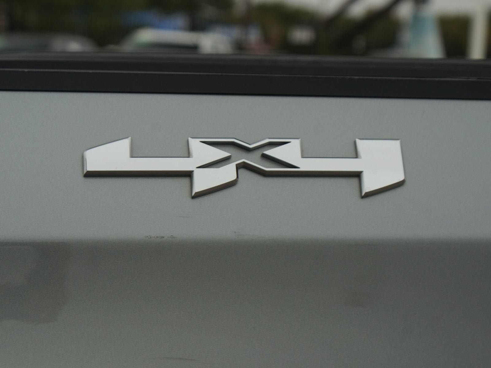 Used 2024 GMC Sierra 1500 Pro w/ Graphite Edition AWD/4WD image 17