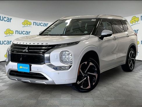 Used 2022 Mitsubishi Outlander SEL AWD/4WD image 3