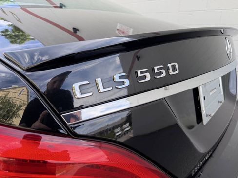 Used 2014 Mercedes-Benz CLS 550 4MATIC image 39
