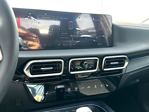 New 2026 Nissan Sentra SV w/ SV Convenience Package image 21