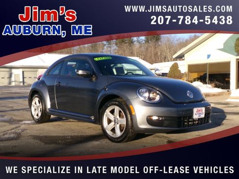 Used 2013 Volkswagen Beetle 2.5 image 1