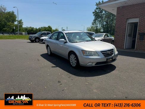 Used 2009 Hyundai Sonata Limited FWD image 3