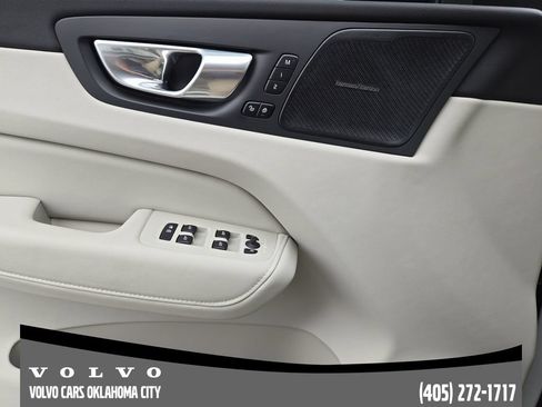 Certified 2023 Volvo XC60 B5 Plus w/ Climate Package FWD image 17