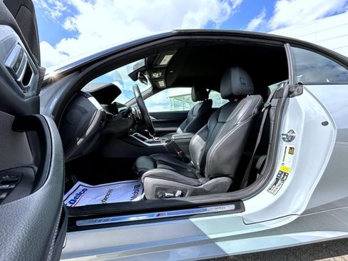 Used 2023 BMW 430i xDrive Convertible w/ M Sport Package AWD/4WD image 10