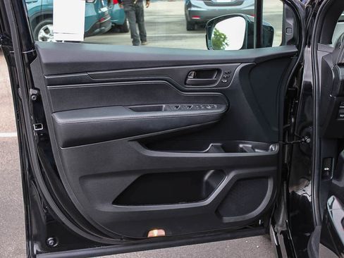 Certified 2024 Honda Odyssey Sport image 22
