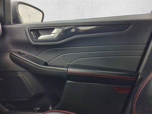 Used 2025 Ford Escape ST-Line FWD image 24