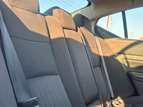 Certified 2025 Nissan Altima 2.5 SV FWD image 32