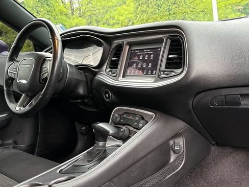 Used 2019 Dodge Challenger SXT w/ Blacktop Package AWD/4WD image 20
