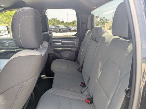 Used 2021 RAM 1500 Big Horn AWD/4WD image 18