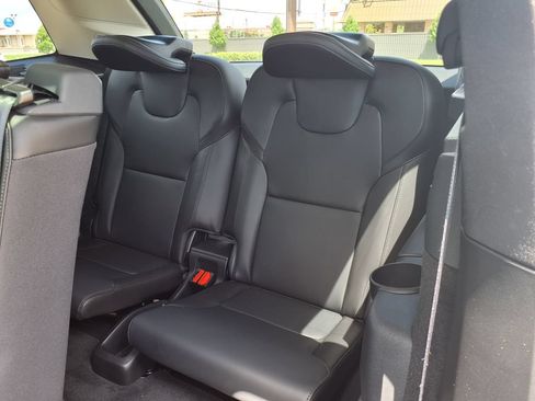 Certified 2025 Volvo XC90 B5 Core AWD/4WD image 21
