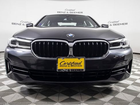 Used 2023 BMW 530i w/ Premium Package RWD image 5