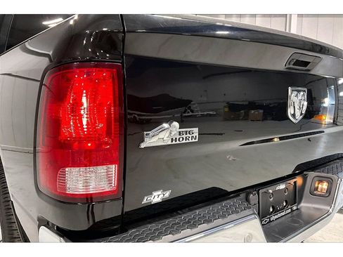 Used 2019 RAM 1500 Big Horn AWD/4WD image 9