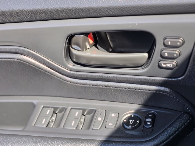 Certified 2026 Honda Odyssey EX-L image 26