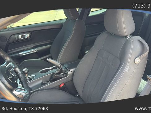 Used 2019 Ford Mustang GT w/ Equipment Group 301A RWD image 22