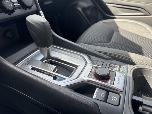 Used 2020 Subaru Forester Premium image 13