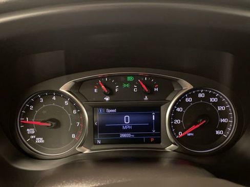 Certified 2023 GMC Acadia SLE w/ Driver Convenience Package image 9