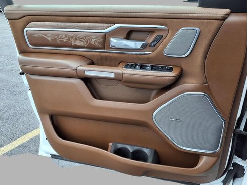 Used 2023 RAM 1500 Limited AWD/4WD image 19