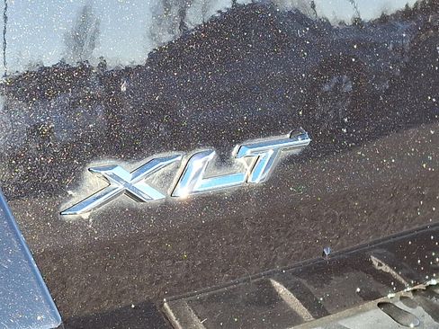 Certified 2022 Ford Explorer XLT w/ Equipment Group 202A image 30