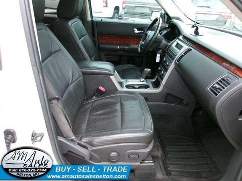 Used 2009 Ford Flex Limited AWD/4WD image 22
