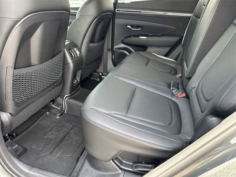 Used 2024 Hyundai Tucson Limited image 14