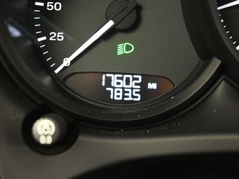 Certified 2022 Porsche Macan GTS image 19