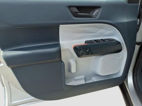 Used 2024 Ford Maverick XLT image 22