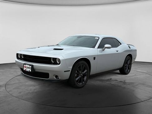 Used 2023 Dodge Challenger SXT w/ Blacktop Package AWD/4WD image 4