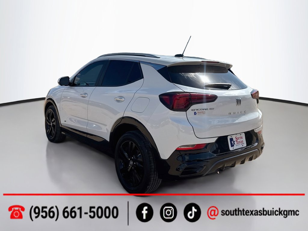 Used 2025 Buick Encore GX Sport Touring w/ Advanced Technology Package FWD image 6