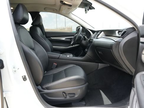 Certified 2023 INFINITI QX50 Luxe FWD image 22