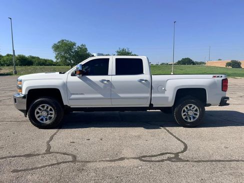 Used 2016 Chevrolet Silverado 2500 LTZ w/ Duramax Plus Package AWD/4WD image 4
