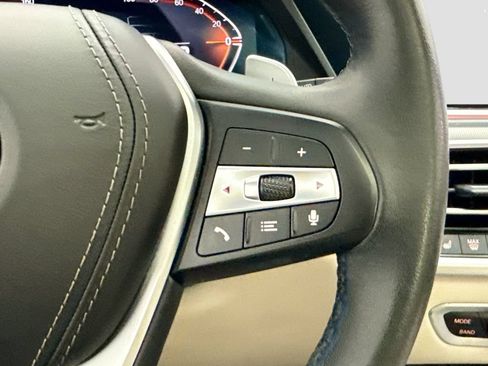 Used 2022 BMW X5 sDrive40i w/ Premium Package RWD image 12