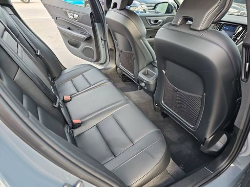 Used 2024 Volvo S60 B5 Core image 14