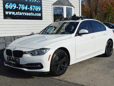 Used 2017 BMW 330i xDrive Sedan image 1