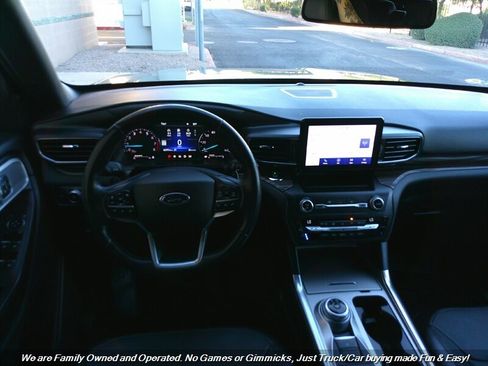 Used 2020 Ford Explorer Limited image 40