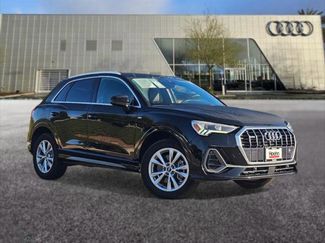 Used 2023 Audi Q3 2.0T Premium Plus video 1