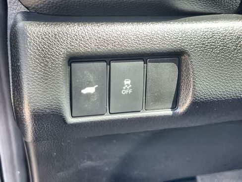 Certified 2025 Honda Pilot Touring image 29